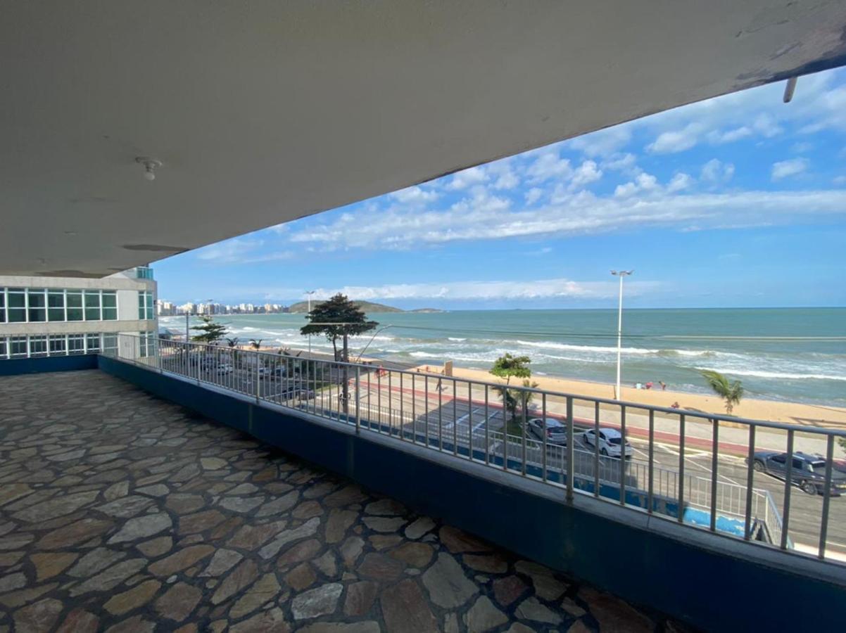 Suite Mar 210 - Economica E Compacta - Praia Do Morro - Predio Frente Mar Com Elevador, Atravessou A Avenida, Ja Esta Na Praia - Garagem - Internet グアラパリー エクステリア 写真