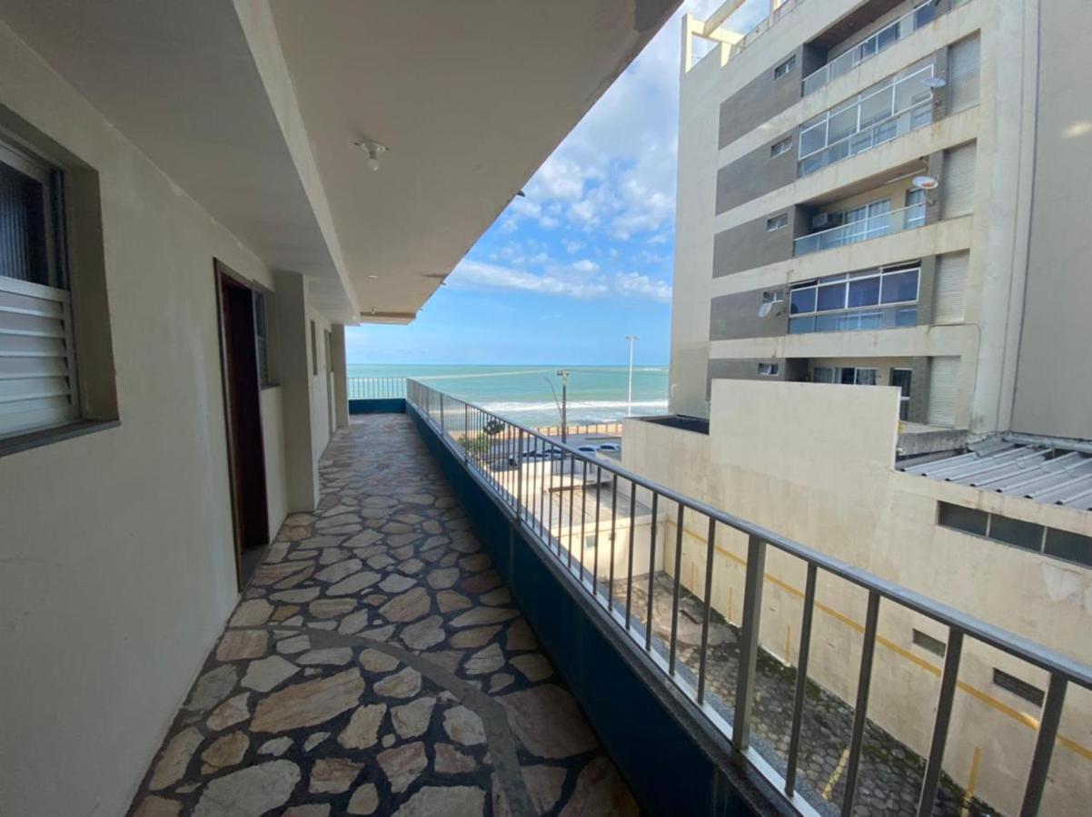 Suite Mar 210 - Economica E Compacta - Praia Do Morro - Predio Frente Mar Com Elevador, Atravessou A Avenida, Ja Esta Na Praia - Garagem - Internet グアラパリー エクステリア 写真