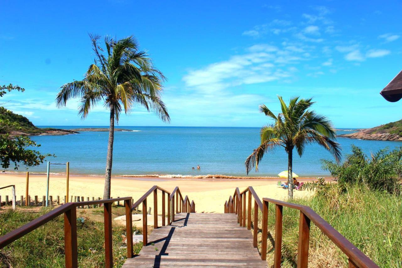Suite Mar 210 - Economica E Compacta - Praia Do Morro - Predio Frente Mar Com Elevador, Atravessou A Avenida, Ja Esta Na Praia - Garagem - Internet グアラパリー エクステリア 写真